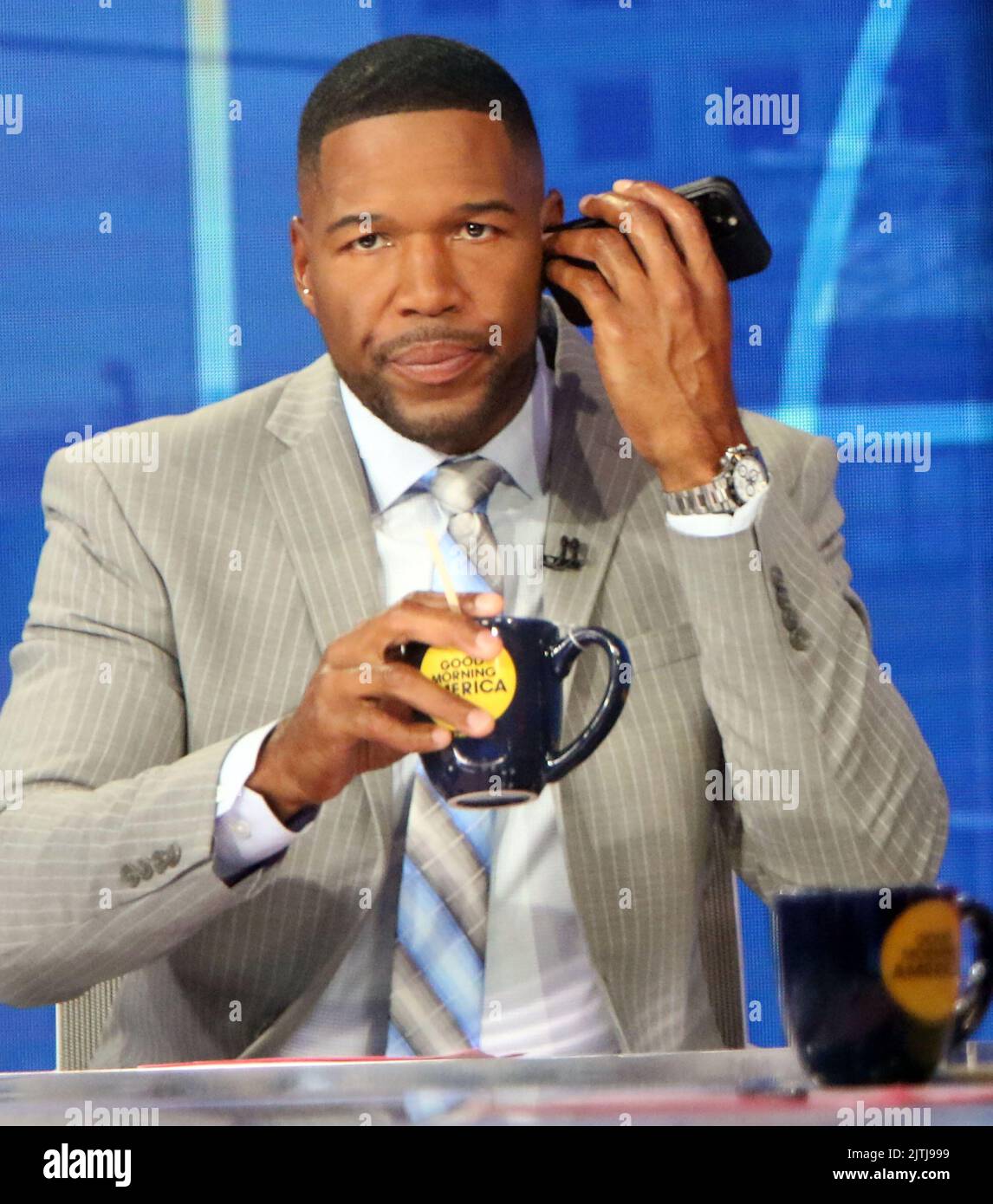 Cast Of Good Morning America. -PICTURED: Michael Strahan -LOCATION: New York USA -DAYE: 30 Aug