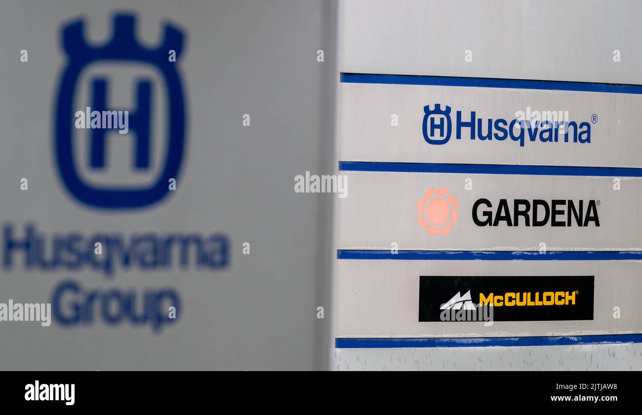 Ulm, Germany. 31st Aug, 2022. The Husqvarna Gardena and McCulloch brand names are behind the Husqvarna Group logo at the Gardena plant. Gardena GmbH, which specializes in garden tools and irrigation systems, is part of the Husqvarna Group and presents its corporate figures for the first half of 2022. Credit: Stefan Puchner/dpa/Alamy Live News Stock Photo