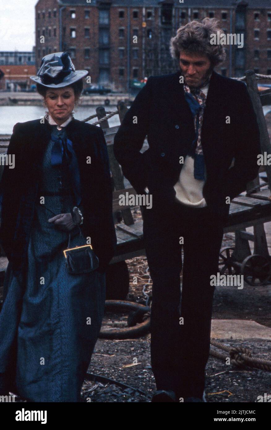 The Onedin Line, aka: Die Onedin-Linie, Fernsehserie, Großbritannien 1971 - 1980, Darsteller: Catherine Schell, Peter Gilmore Stock Photo