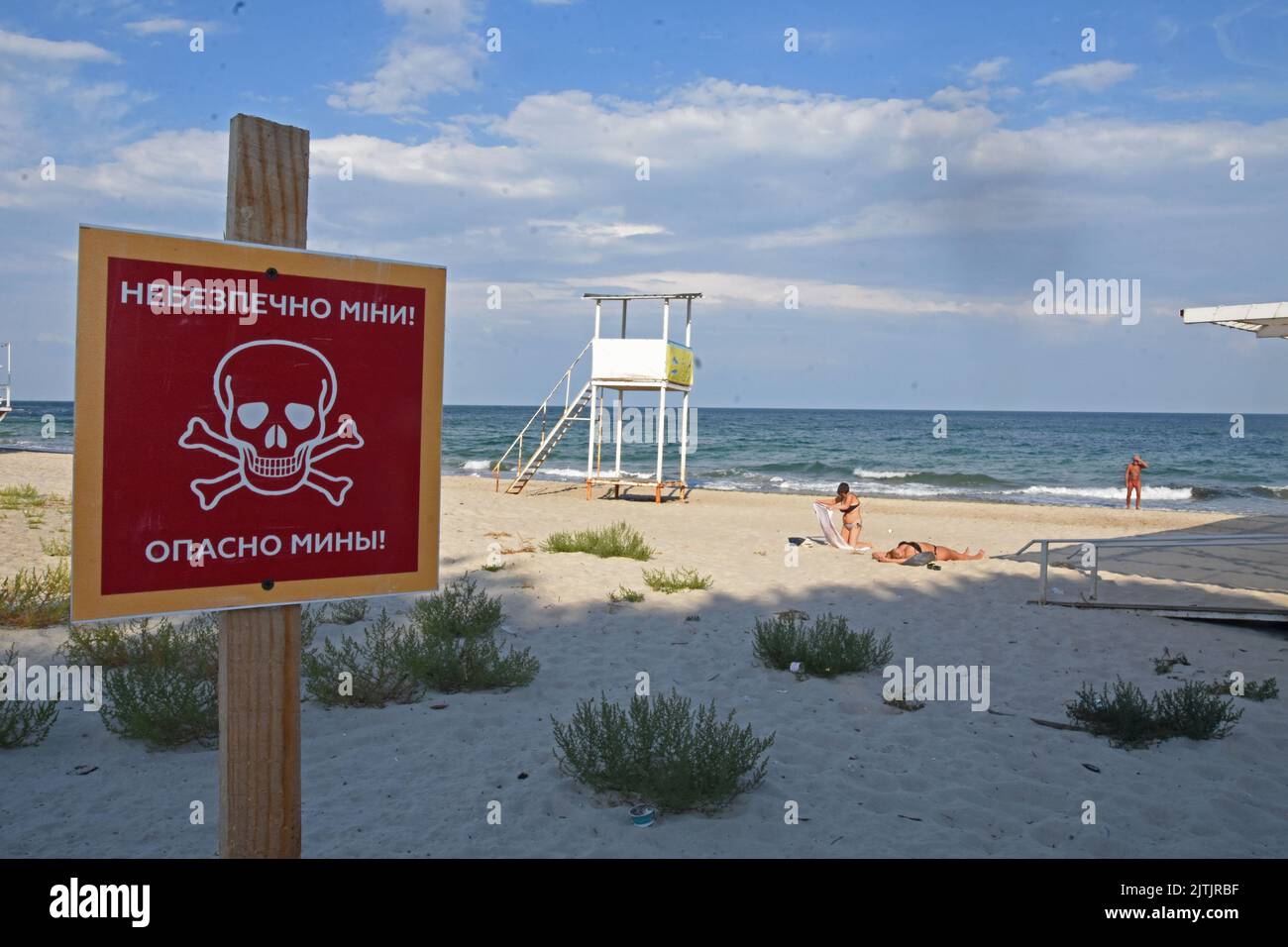 russian junnior nudist Odesa beach hi-res stock photography and images - Page 7 - Alamy