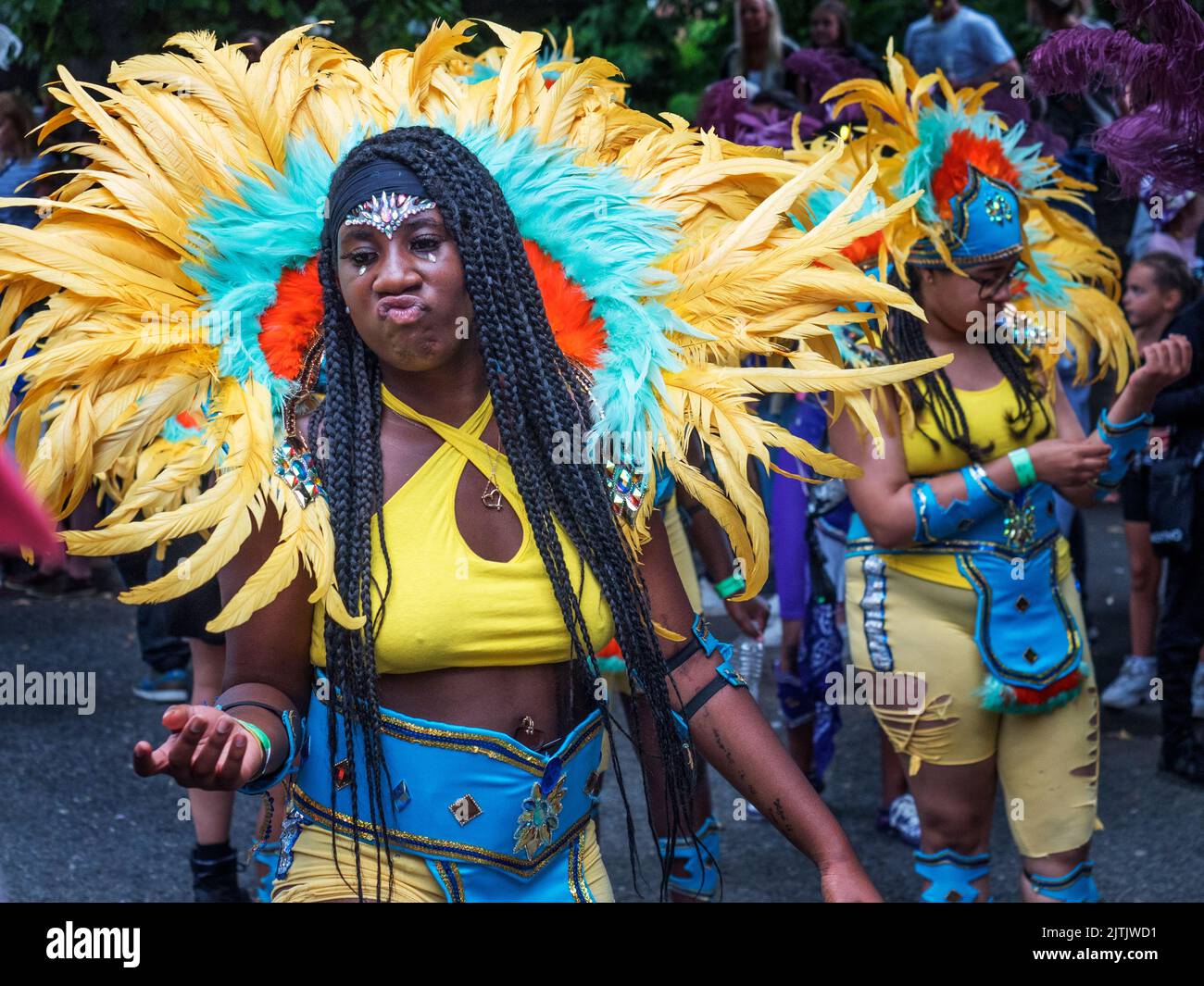 2022 August 29 Uk Yorkshire Leeds West Indian Carnival Colourful Dancer In The Parade