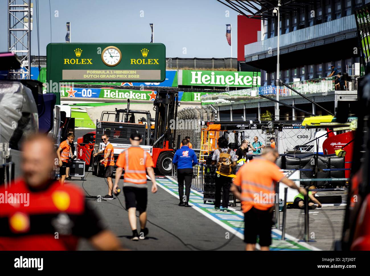 Pit lane, race track hi-res stock photography and images