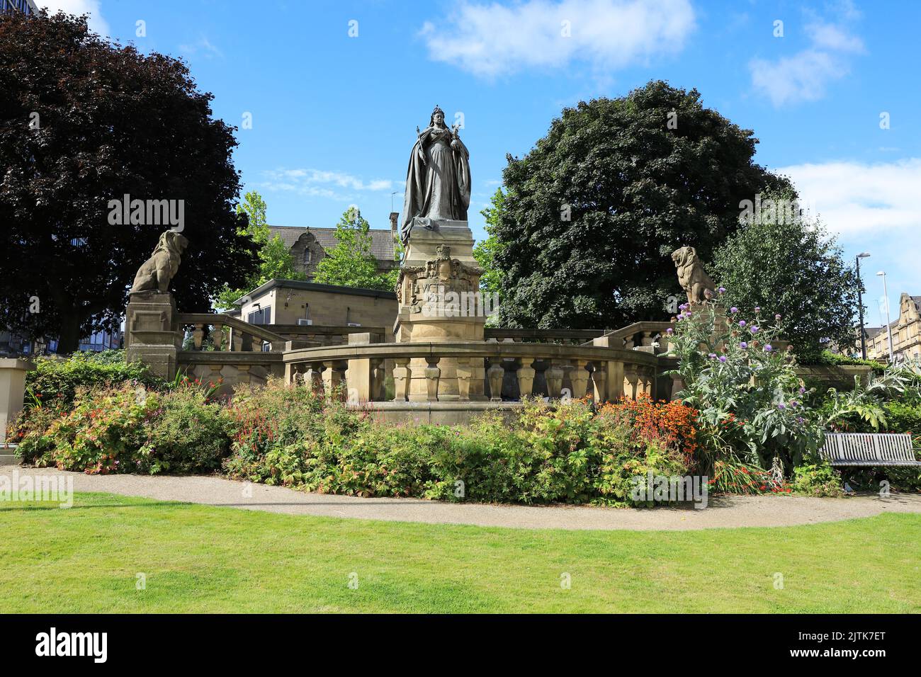 Statue of Queen Victoria in Victoria Gardens in the City of Bradford
