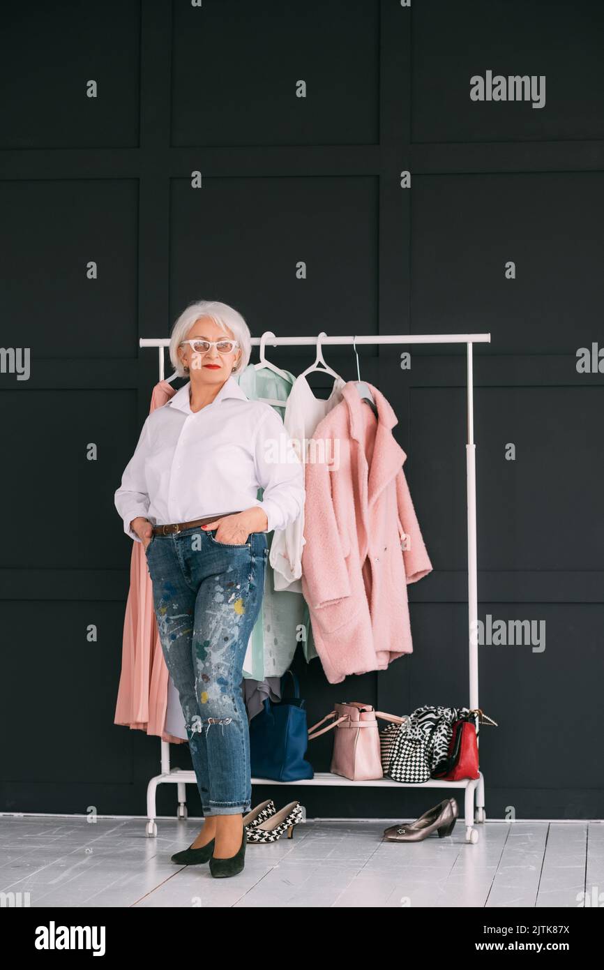 senior fashion trend elderly woman personal style Stock Photo Alamy