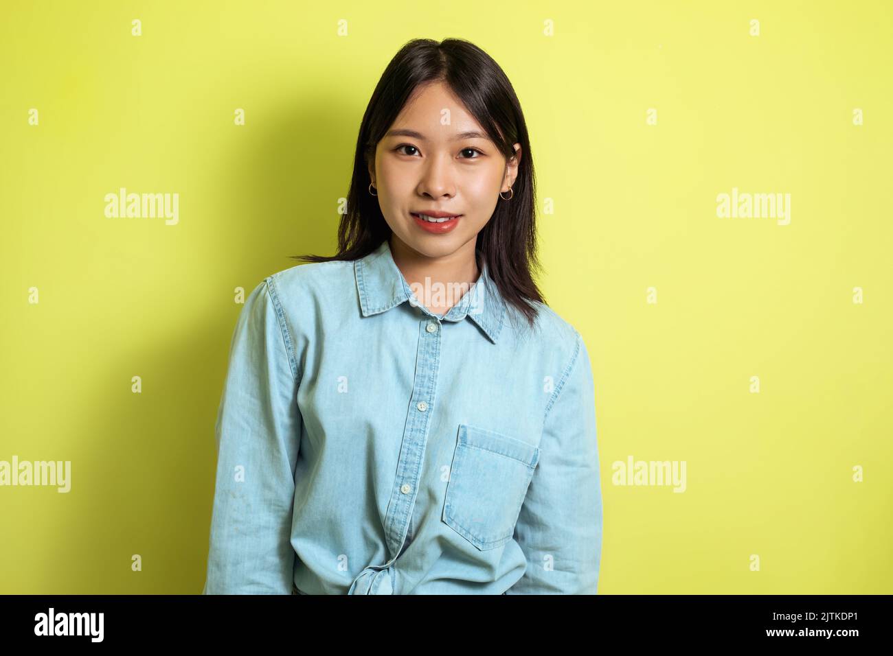 Japanese woman 20s hi-res stock photography and images - Alamy