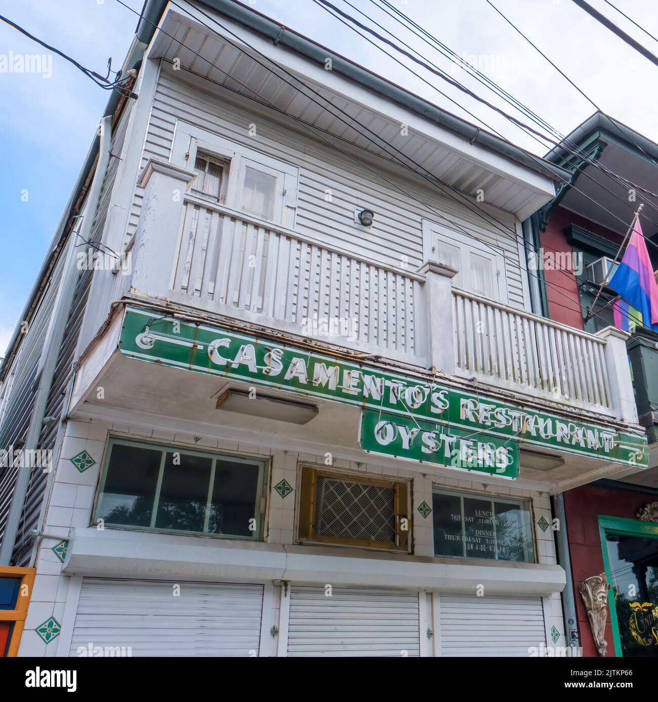 Magazine street hires stock photography and images Alamy