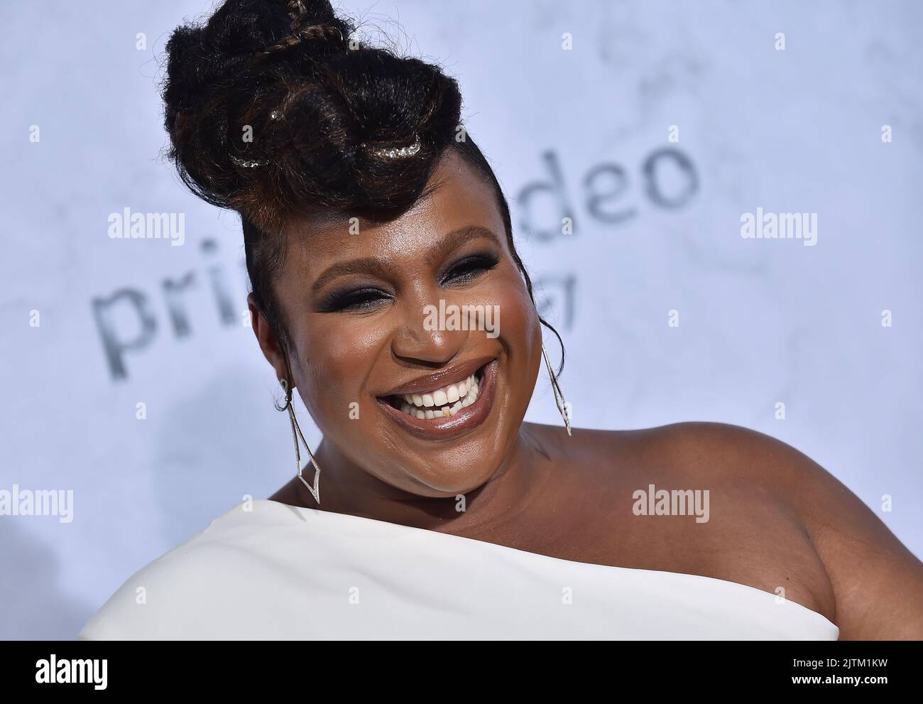 Sophia Nomvete arriving to "The Lord of the Rings The Rings of Power