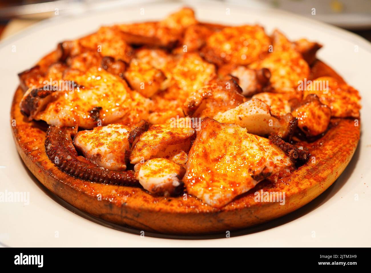 pulpo-a-la-gallega-pulpo-feira-galician-style-cooked-octopus
