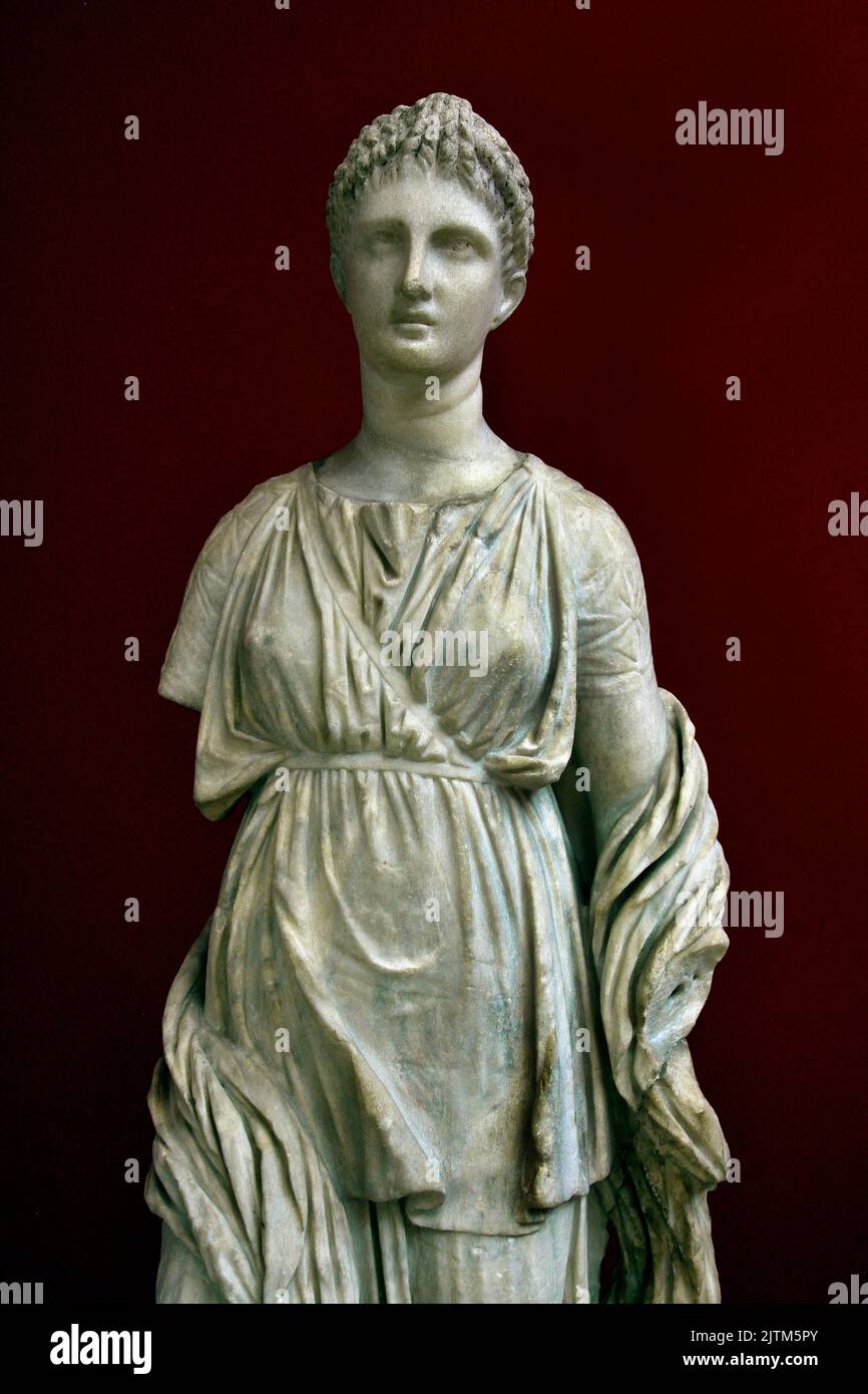 Marble female funerary statue, found on Delos, Cyclades Copy made in the 2nd c. BC of an original dating from about 300 BC National Archaeological Museum in Athens. Stock Photo