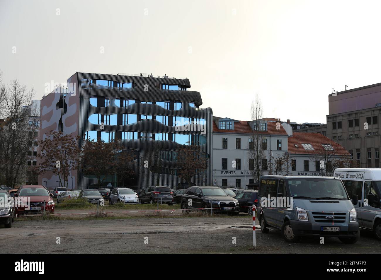 Juergen H Mayer Architekten Complete Beautiful Organic Apartment ...