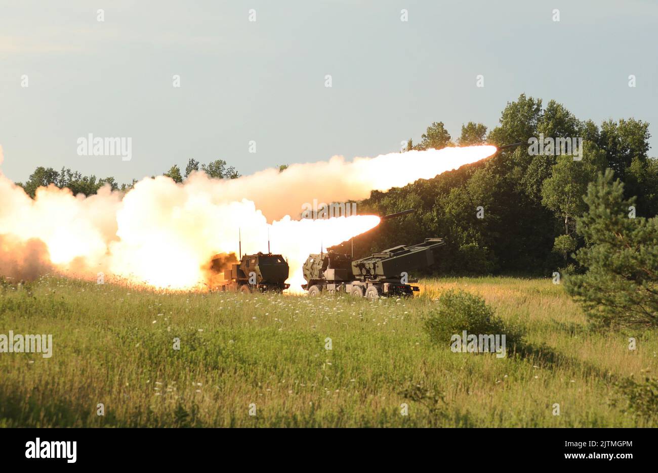 New Hampshire's 197 Field Artillery Regiment fires rockets at Fort Drum ...