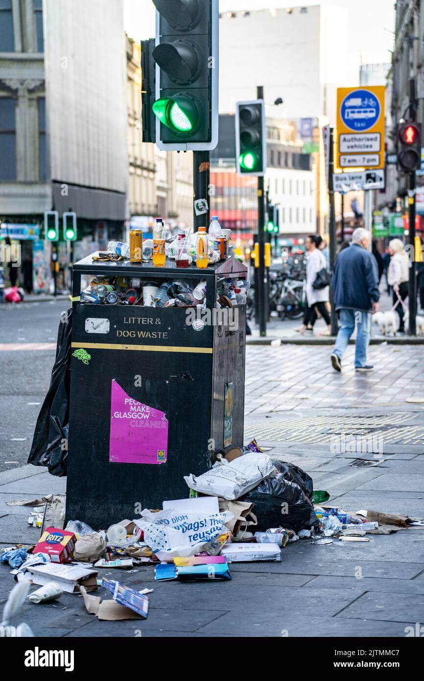 GLASGOW , SCOTLAND 31ST AUGUST 2022, RUBBISH PILES HIGH ACROSS GLASGOW