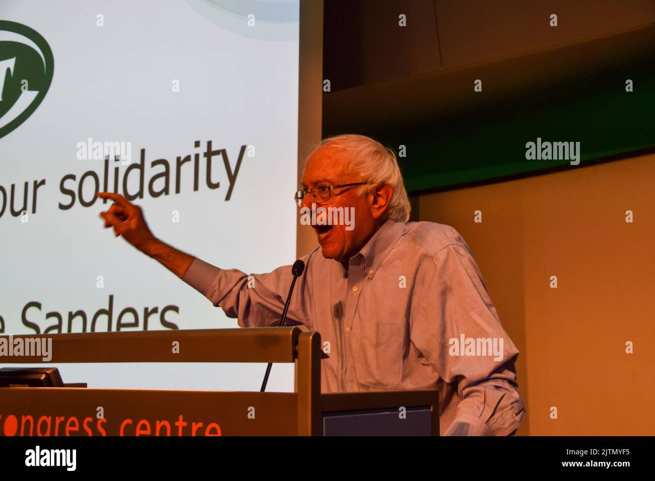 London, England, UK. 31st Aug, 2022. US Senator BERNIE SANDERS speaking