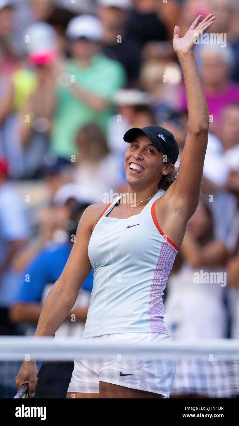 New York, US, August 31, 2022: Madison Keys (USA) defeated Camila Giorgi (ITA) 6-4, 5-7, 7-6, at the US Open being played at Billie Jean King Ntional Tennis Center in Flushing, Queens, New York/USA © Helga Schultz/Tennisclix Stock Photo
