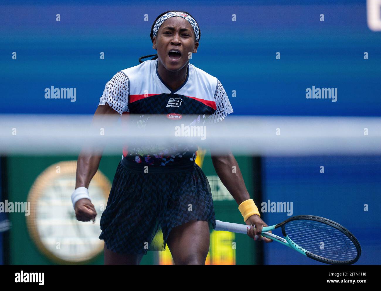 New York, NY, USA; Aug 30, 2022; Coco Gauff (USA) in her match against Elena Gabriela Ruse (ROU