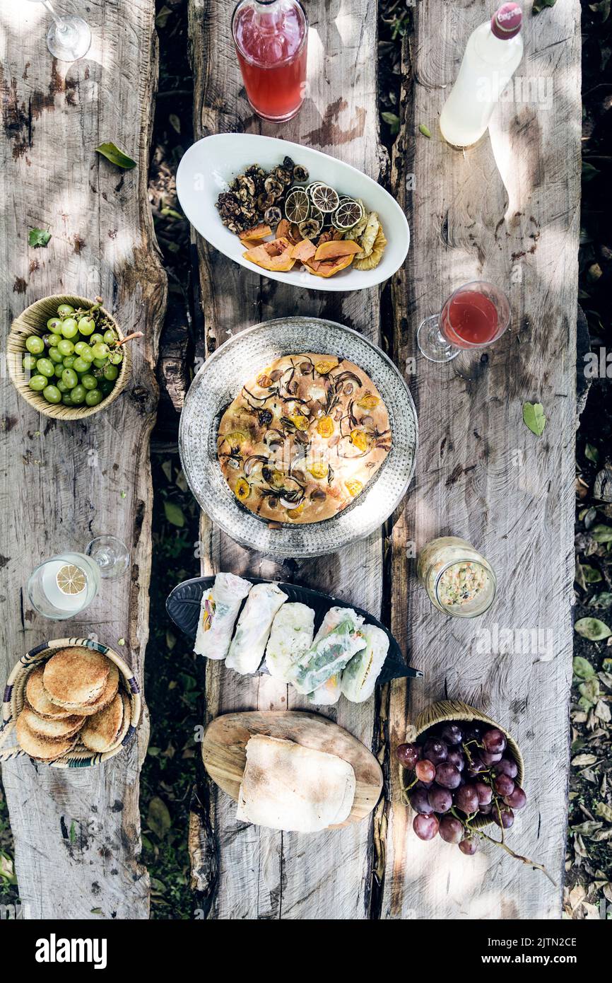 Colorful picnic table hi-res stock photography and images - Alamy