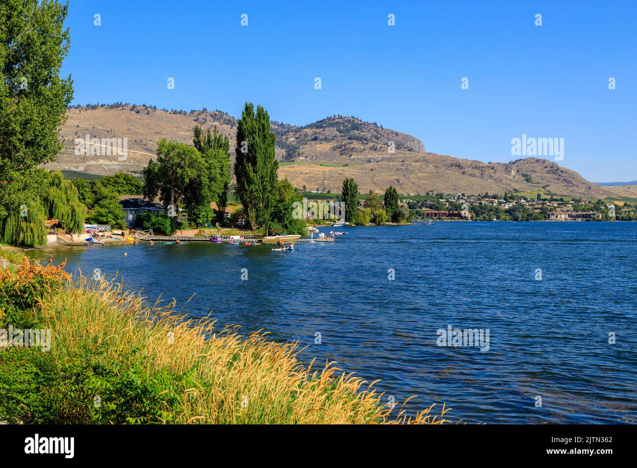 Landscape view of Osoyoos Lake located in the small town of Osoyoos