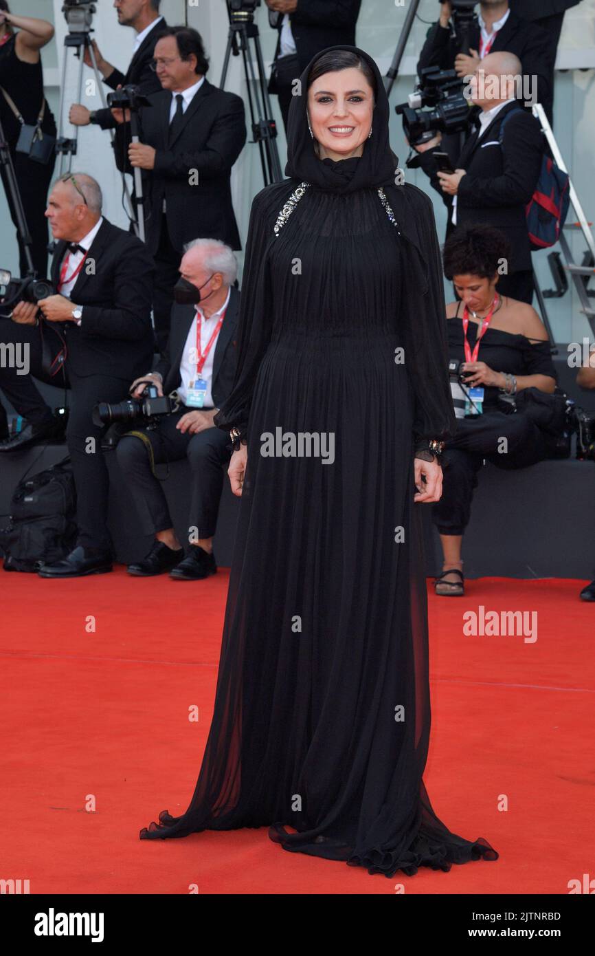 Leila Hatami attends the "White Noise" and opening ceremony red carpet at  the 79th Venice International Film Festival on August 31, 2022 in Venice,  Italy. Photo: Paolo Cotello/imageSPACE/MediaPunch Stock Photo - Alamy