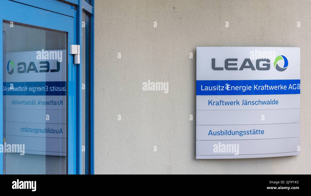 Peitz, Germany. 31st Aug, 2022. A sign points to the entrance to the LEAG training workshop. Deutsche Bahn will take over the training workshop of the Lusatian energy company LEAG at the Jänschwalde power plant in the Spree-Neisse district from 2025. This agreement was signed today by HR directors Waniek (LEAG) and Seiler (Deutsche Bahn) in the presence of Brandenburg's Minister President Woidke. Credit: Frank Hammerschmidt/dpa/Alamy Live News Stock Photo