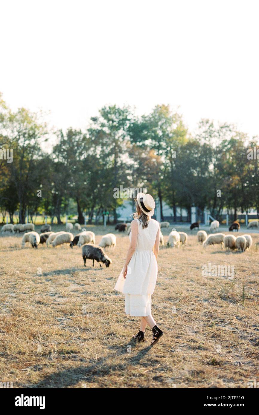 Girl in hat walks hi-res stock photography and images - Alamy