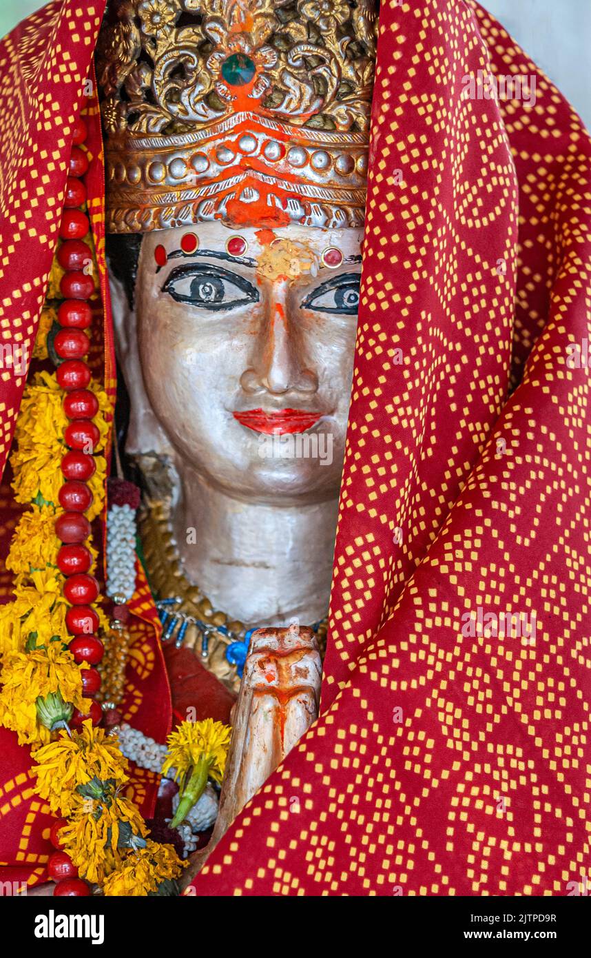 Statue of the Hindu Goddess Sri Parvatiji inside Ganga Talao Jyotiinga