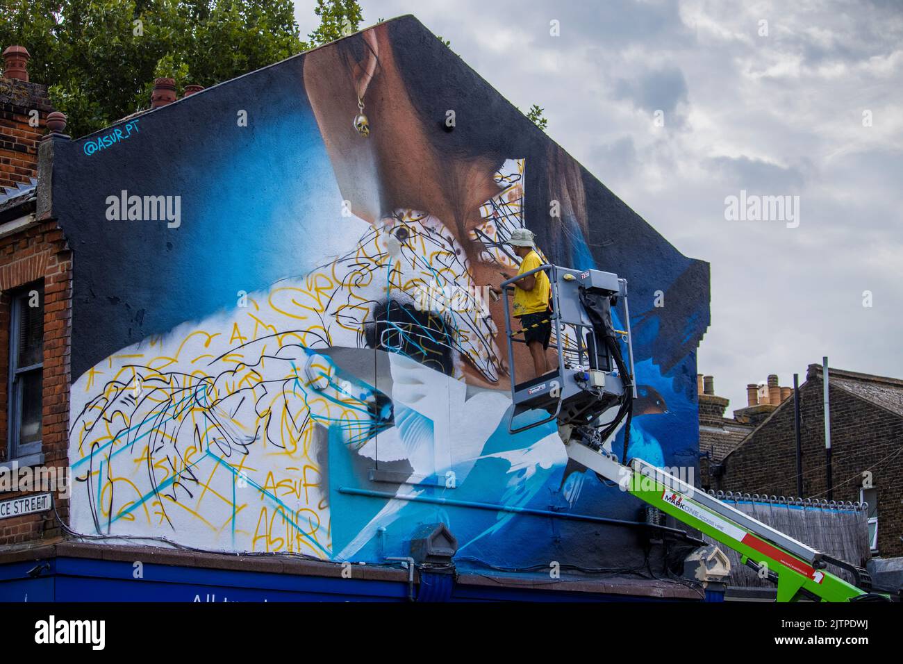 Graffiti art and artists at the Southend City Jam Street Art Festival, Southend-on-Sea, September 2022 © Clarissa Debenham / Alamy Stock Photo