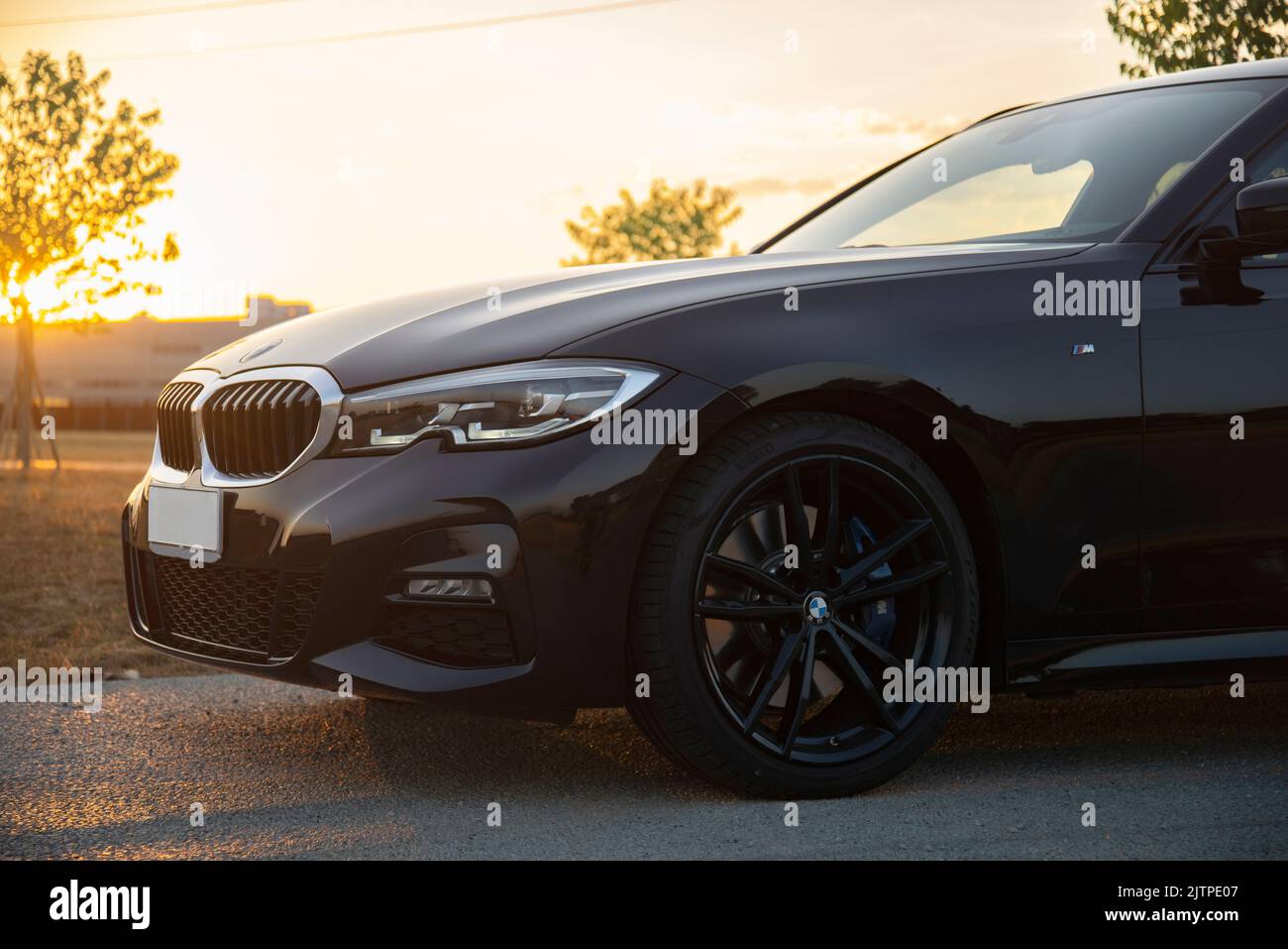 BMW 320d Touring M Sport (F31) front Stock Photo - Alamy