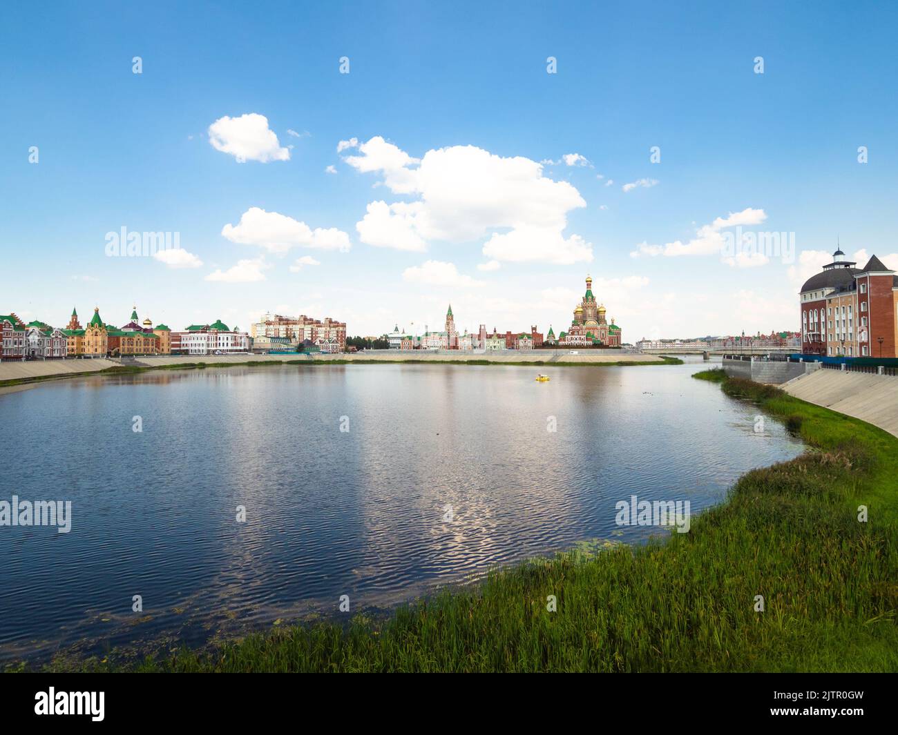 Qizni siking Men gozal xorozimni echib tashladim