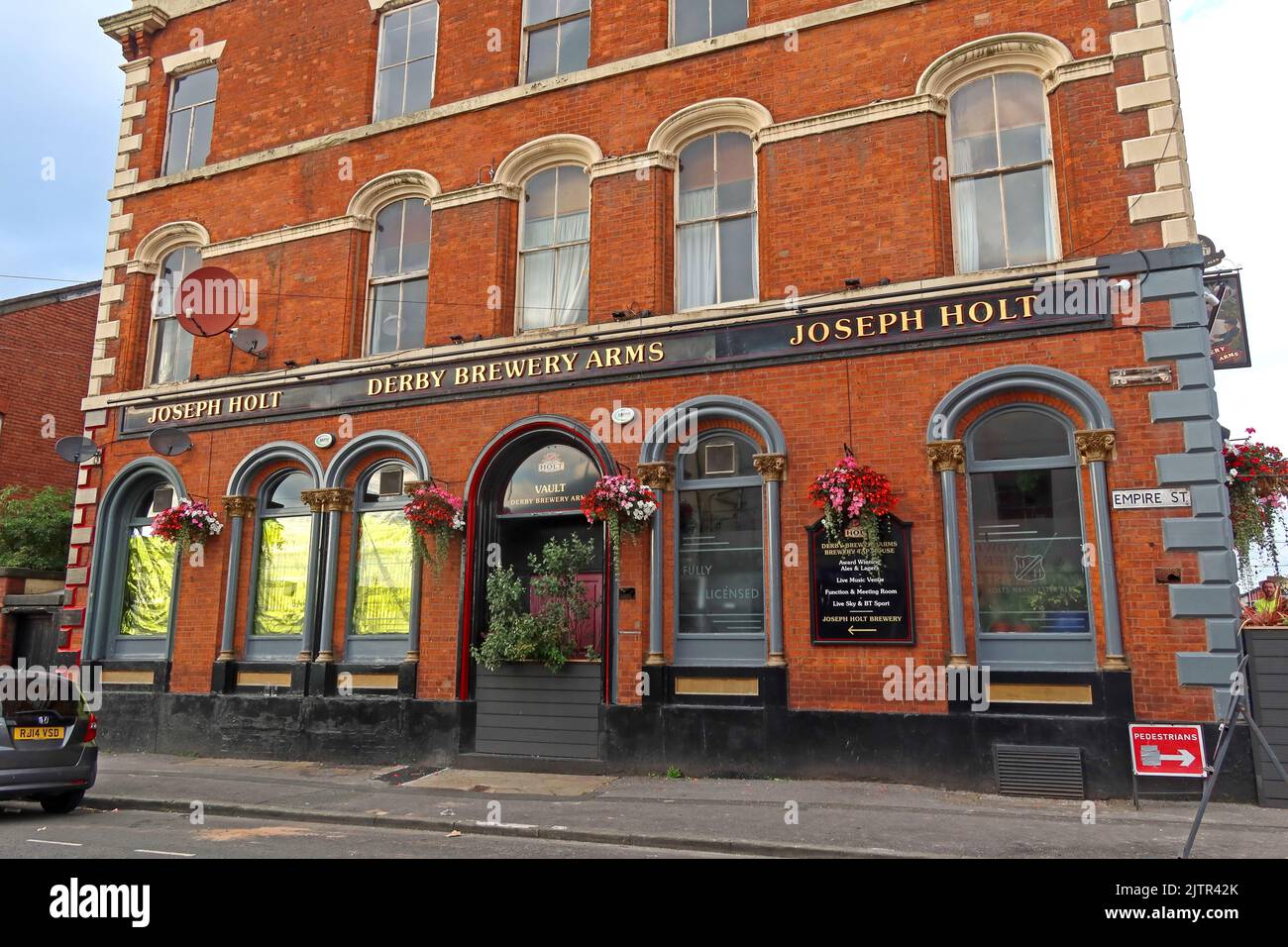Holts Derby Brewery Arms, Empire St, Cheetham Hill, Manchester, England, UK, M3 1JA Stock Photo