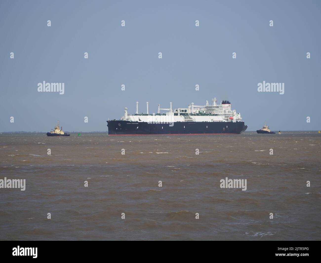 Sheerness, Kent, UK. 1st Sep, 2022. Gas ship Energy Endeavour arriving from the US seen passing Sheerness just moments before berthing at National Grid's Grain LNG facility to deliver gas to the UK. Credit: James Bell/Alamy Live News Stock Photo