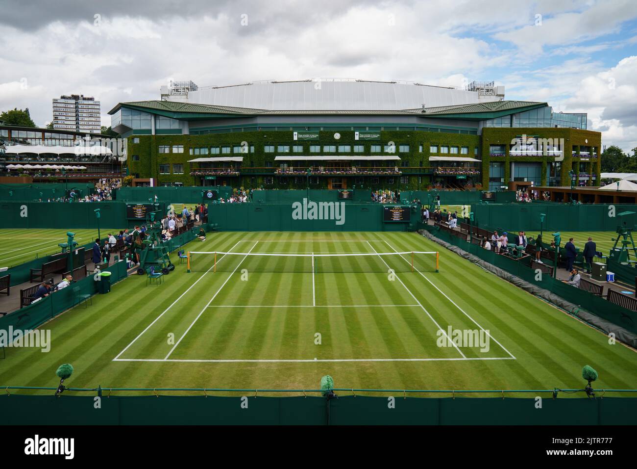 General Views of Court 10 at The Championships 2022. Held at The All England Lawn Tennis Club, Wimbledon. Day 1 Monday 27/06/2022. Stock Photo