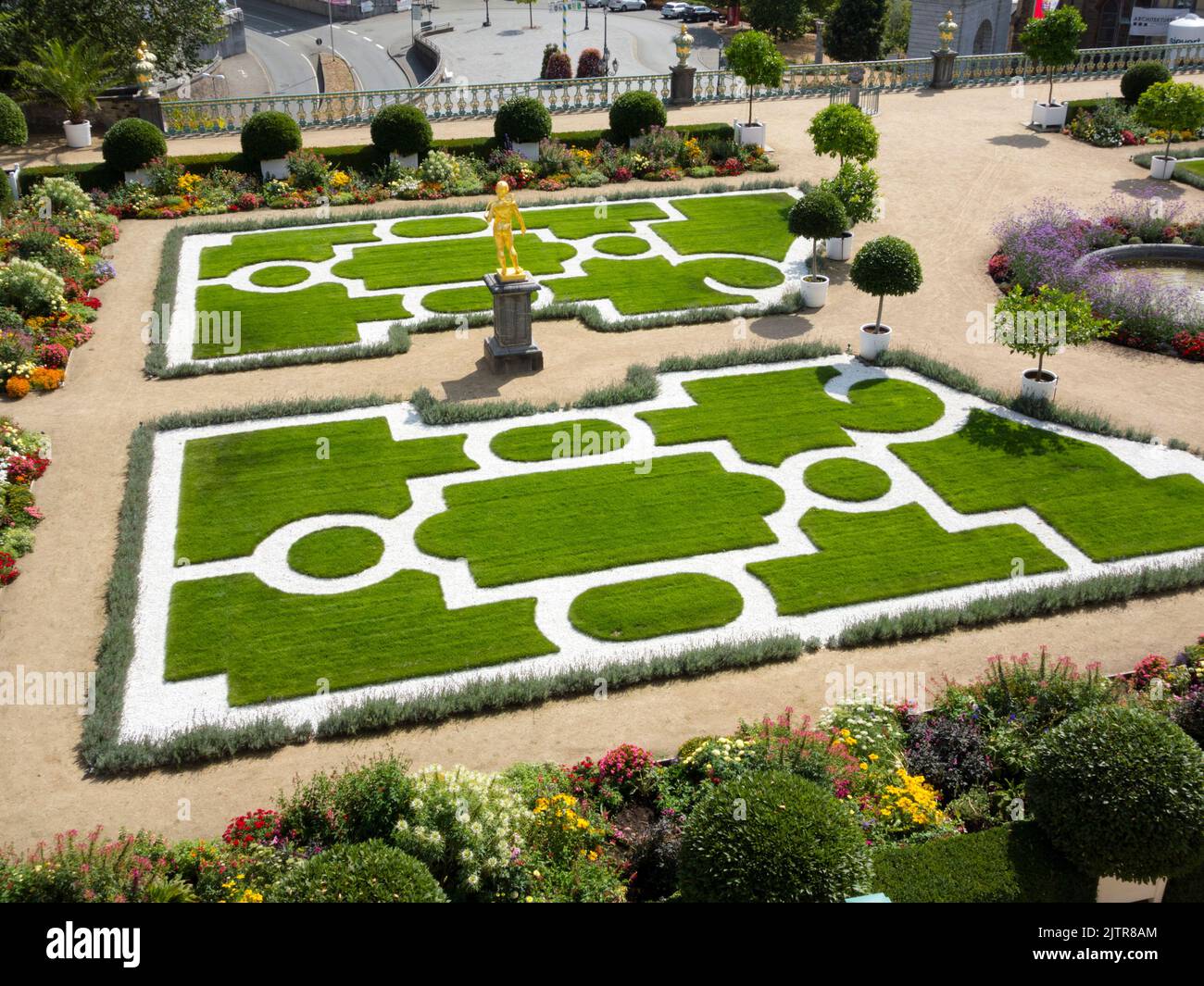 The baroque gardens of Schloss Weilburg in Weilburg (Hesse/Germany) Stock Photo
