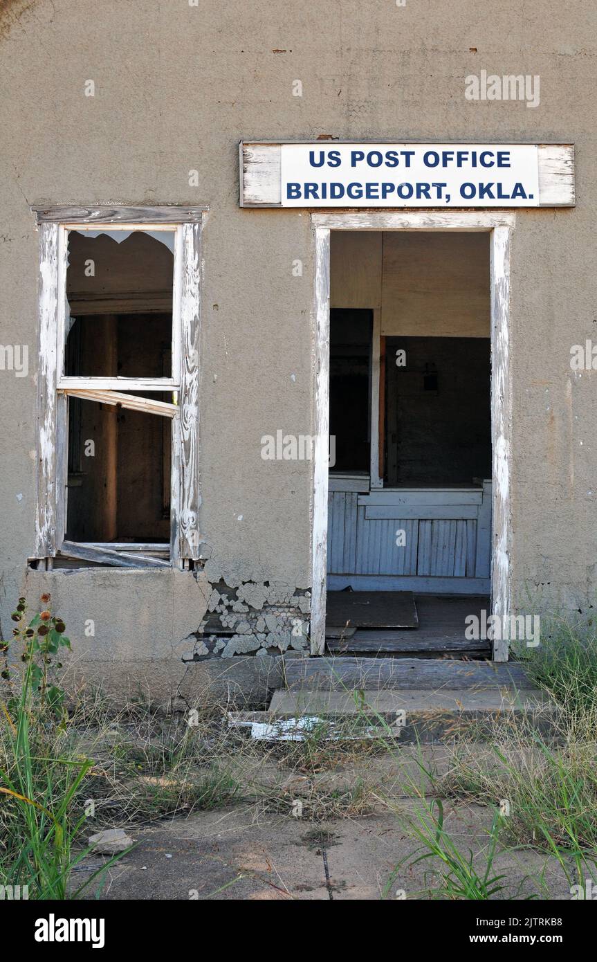 The abandoned post office building in Bridgeport, OK. The former Route
