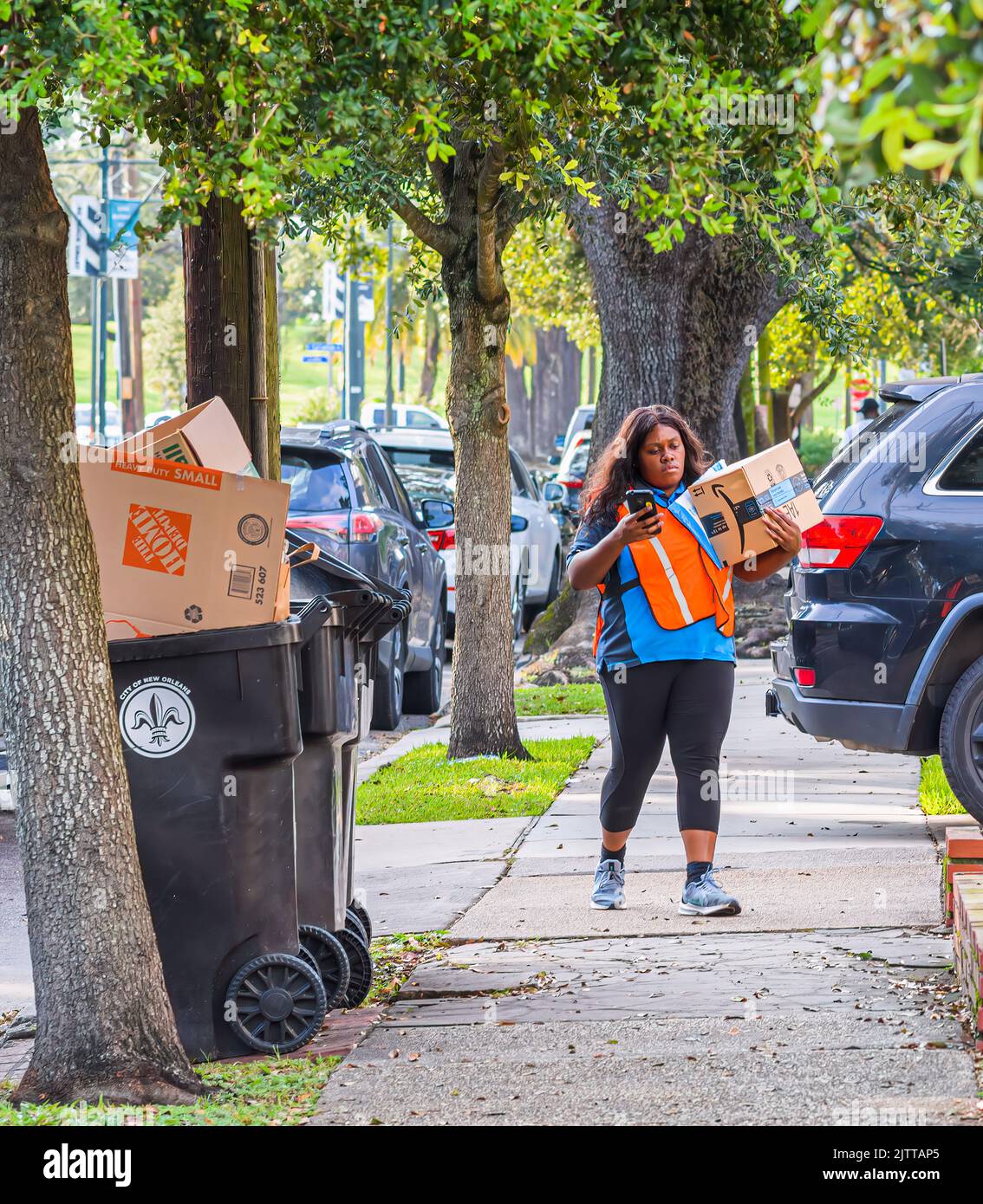 Amazon delivery woman hi-res stock photography and images - Alamy