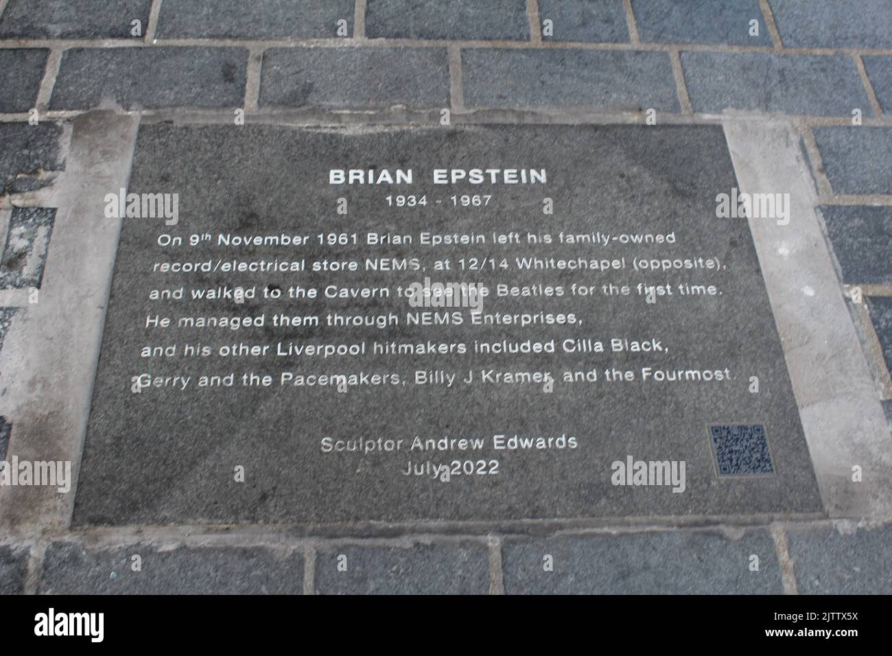 Brian Epstein statue in Liverpool, that was unveiled on 27th August 2022 Stock Photo Alamy