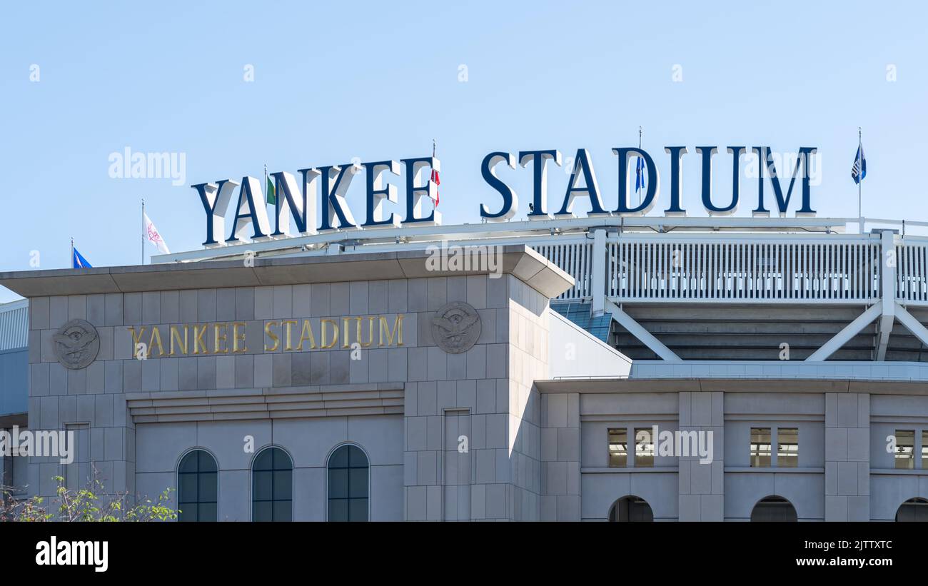 https://c8.alamy.com/comp/2JTTXTC/new-york-ny-usa-august-19-2022-yankee-stadium-sign-is-seen-in-new-york-ny-usa-august-19-2022-2JTTXTC.jpg