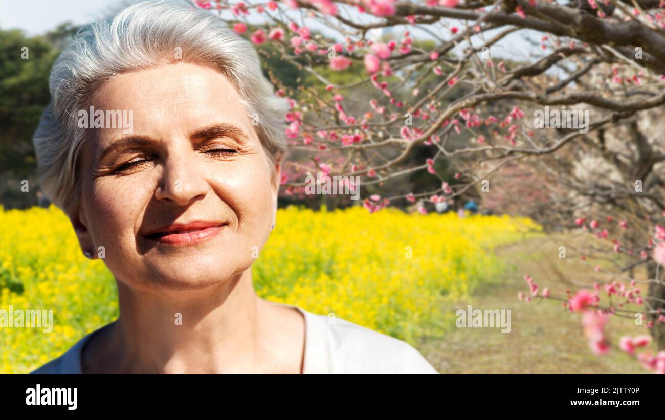 Japanese mature woman face hi-res stock photography and images - Alamy