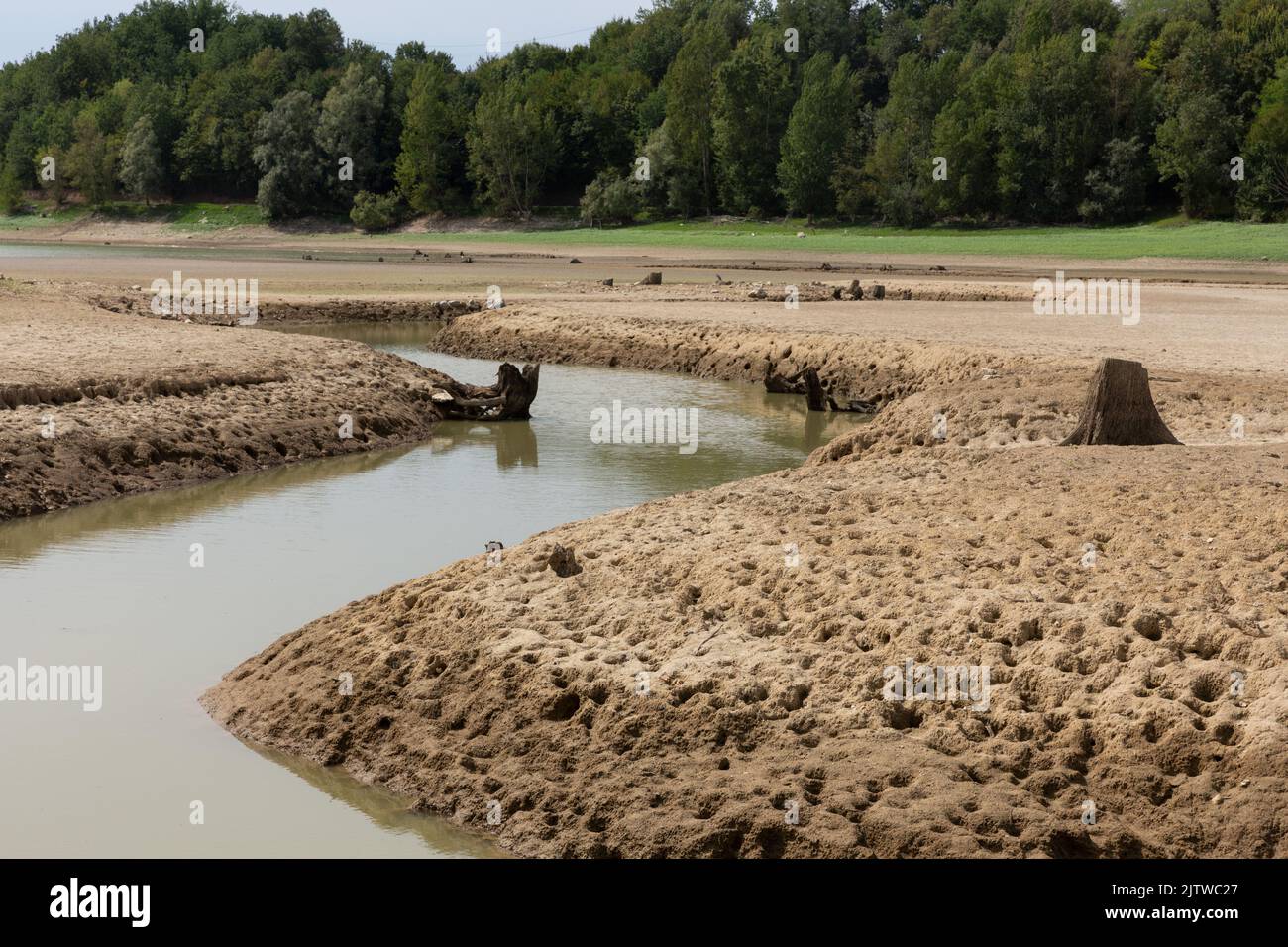 Lac de lescourou hires stock photography and images Alamy