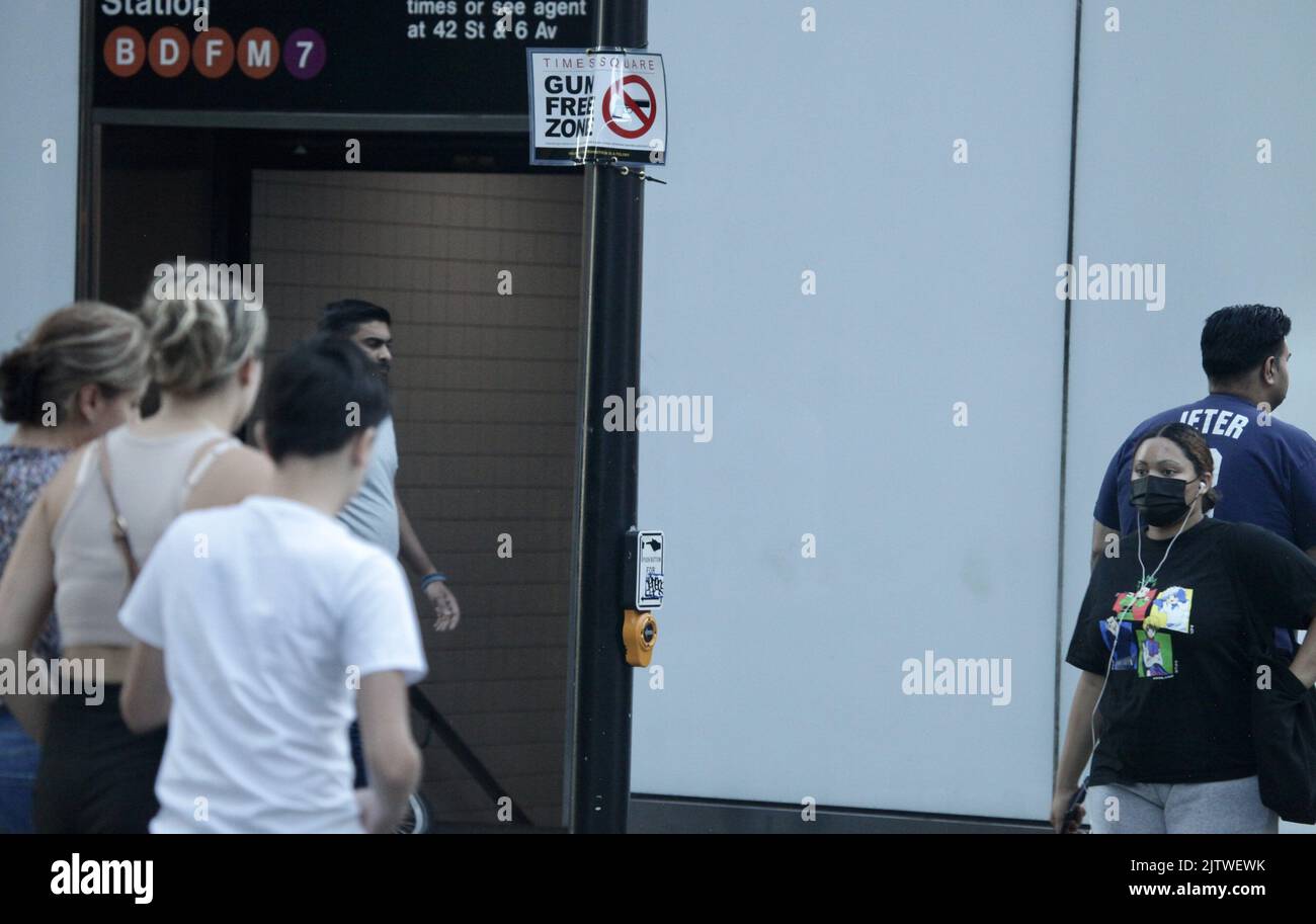 Licensed gun carriers hires stock photography and images Alamy