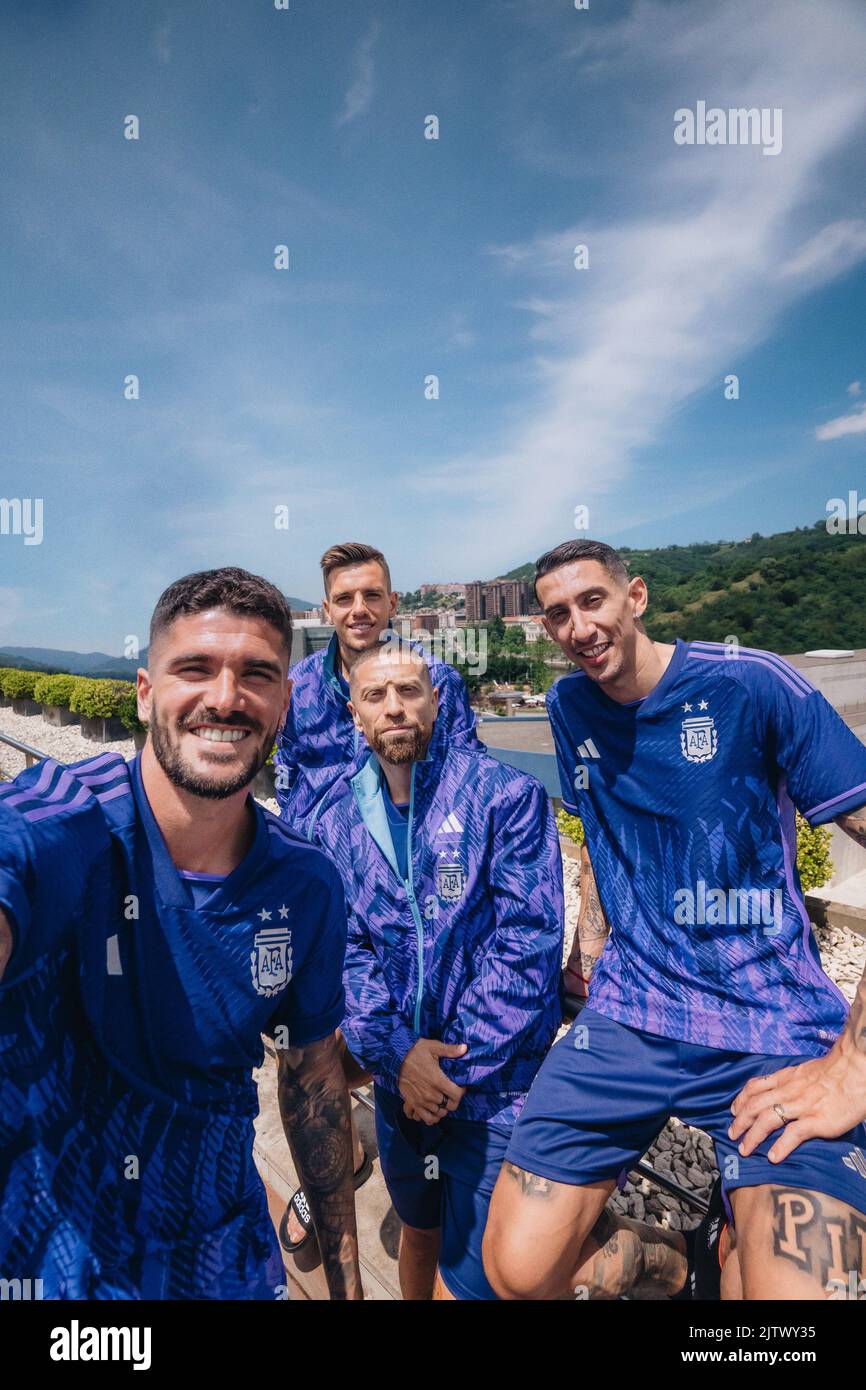 argentina-players-2022-hi-res-stock-photography-and-images-alamy