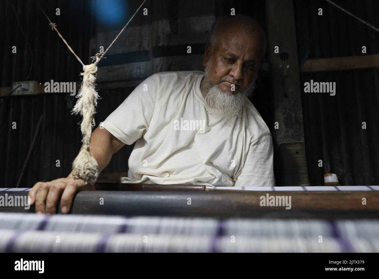 Weaver Mohammad Kawsar, the last generation to carry forward the ...