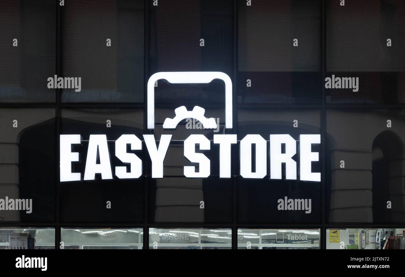 Easy Store opened in 2022 on Dale Street in Liverpool City Centre Stock Photo