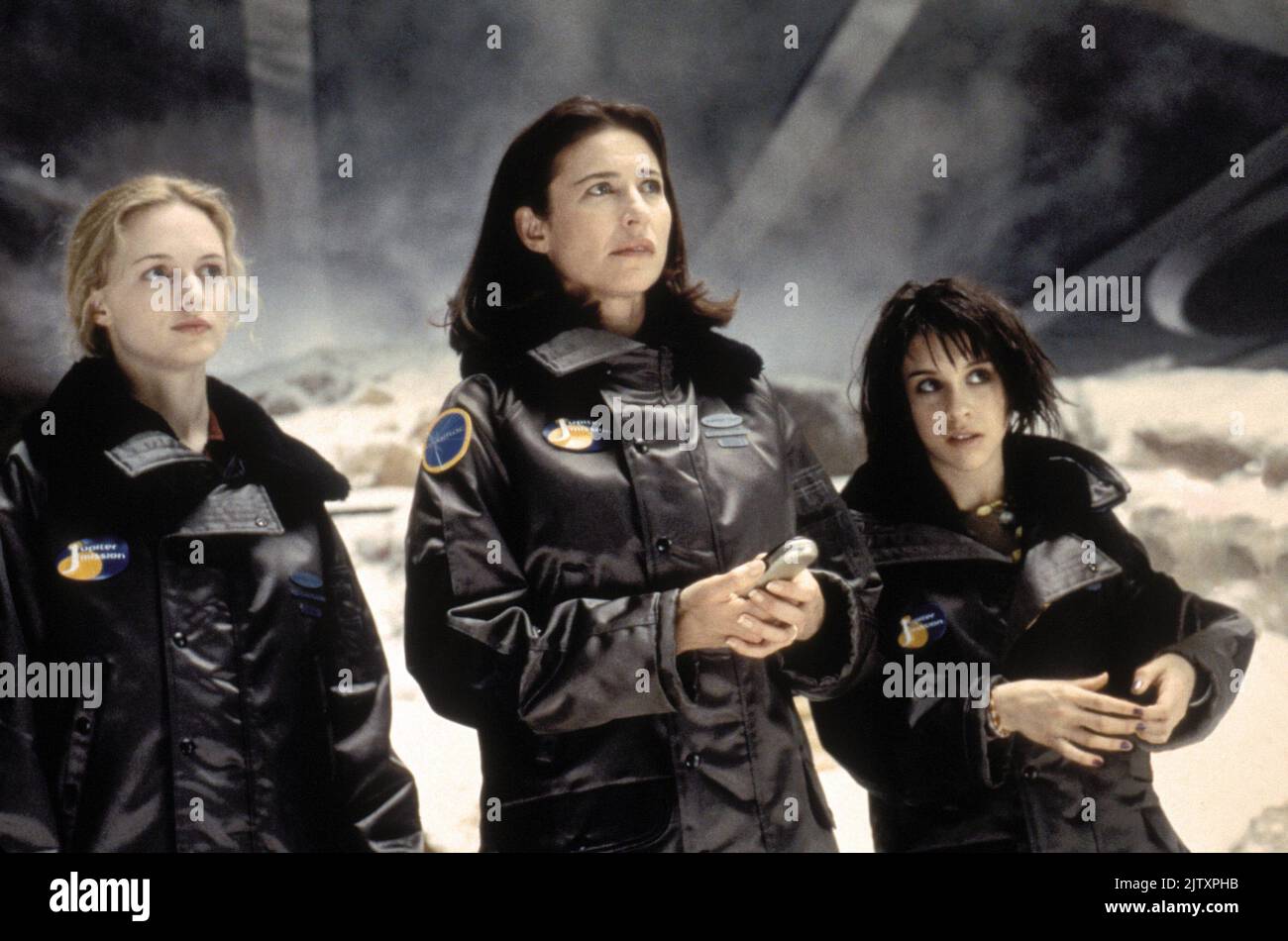 Lost in Space Year : 1998 USA / UK Director : Stephen Hopkins Heather Graham, Mimi Rogers, Lacey Chabert Stock Photo