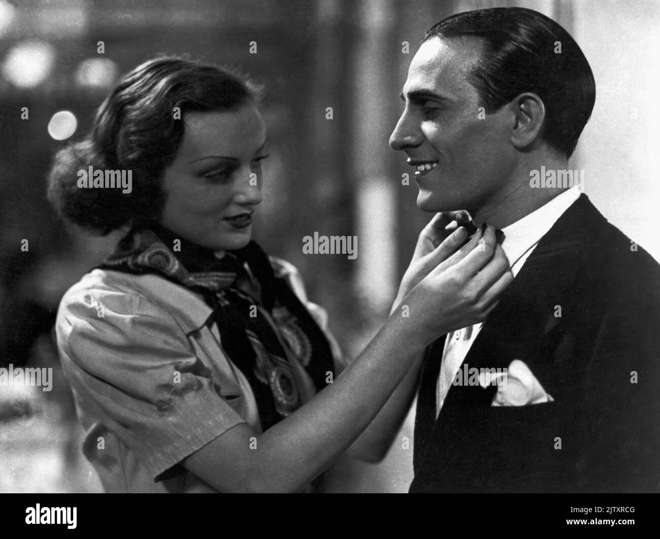 Naples au baiser de feu The Kiss of Fire Year 1937 France Director