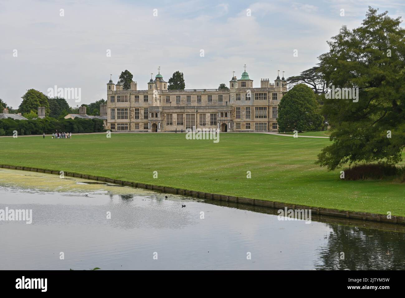 Bbc gardeners world live 2022 hi res stock photography and images alamy