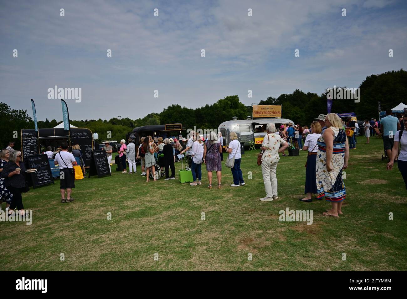 Bbc gardeners world adam frost hires stock photography and images Alamy
