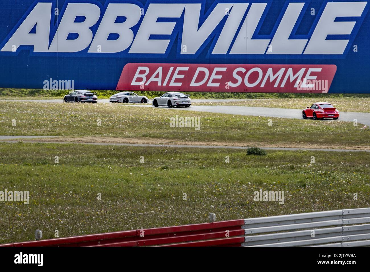 Couse de voiture de sport Circuit d'Abbeville Stock Photo Alamy
