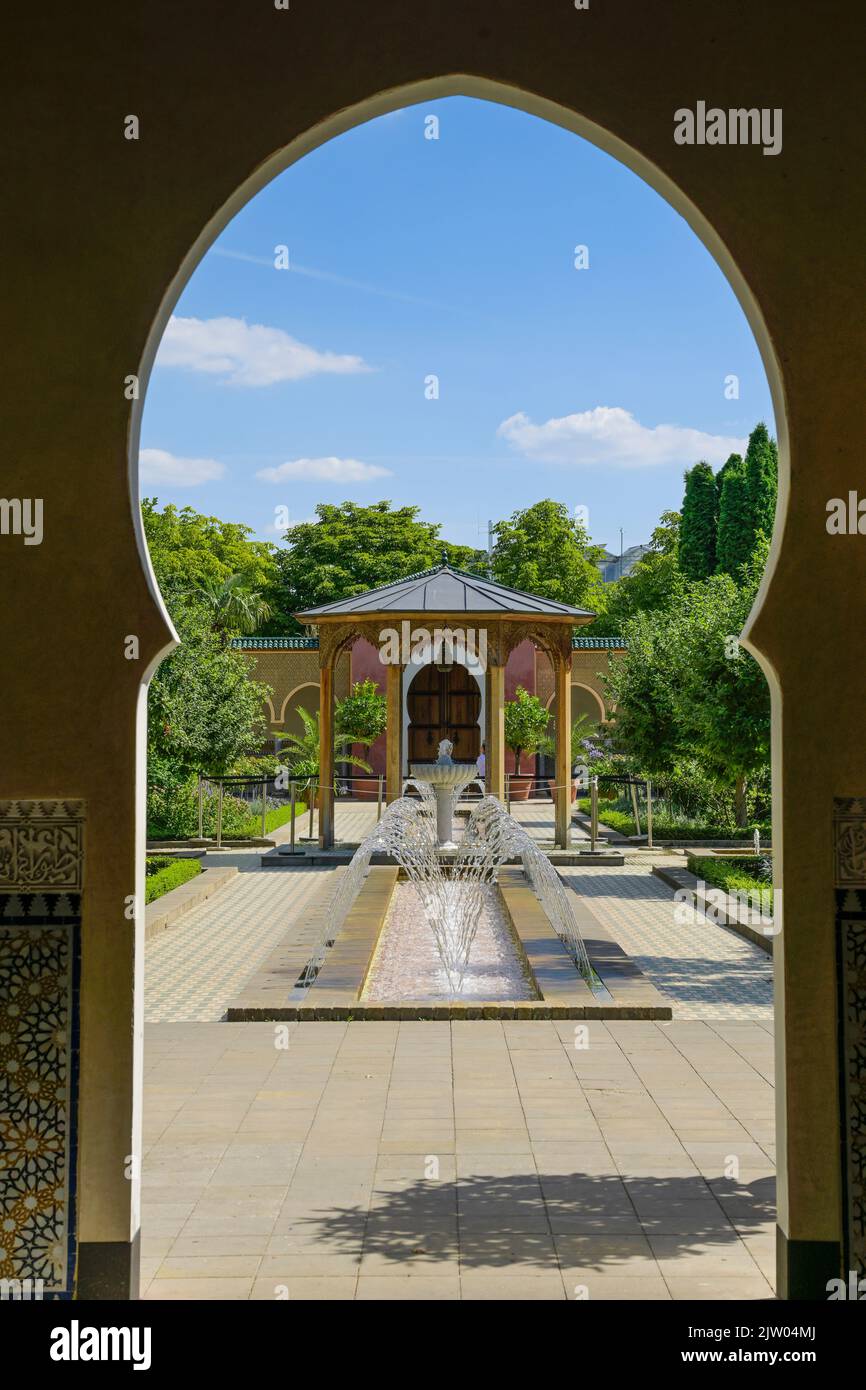 Orientalischer berlin hires stock photography and images Alamy