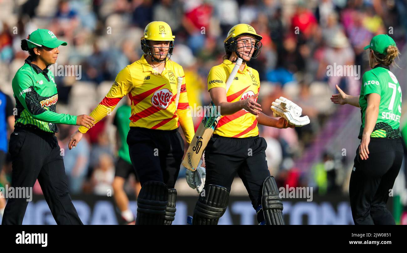 Natalie sciver cricket hi-res stock photography and images - Alamy