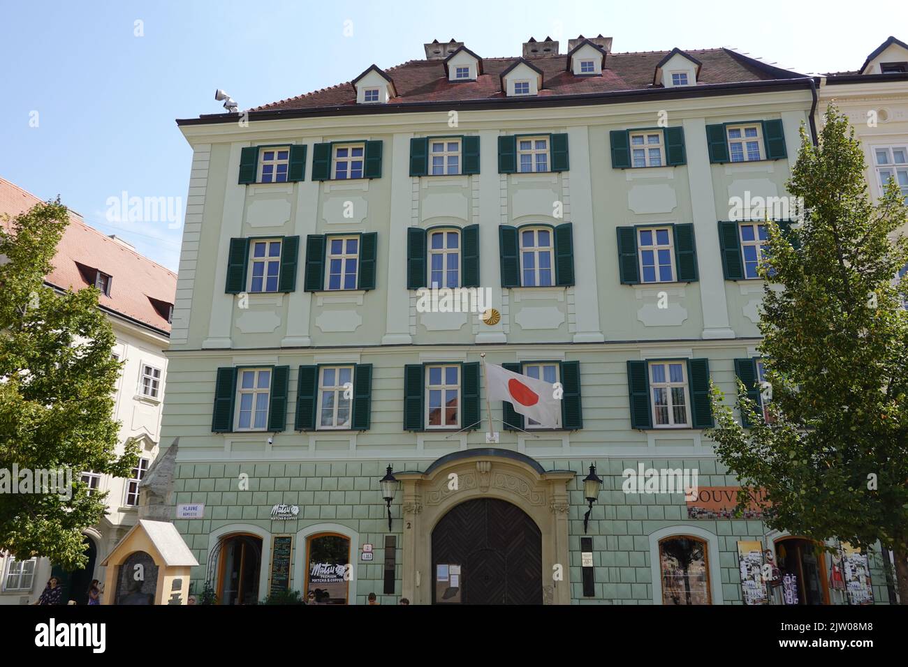 Embassy of japan hi-res stock photography and images - Alamy